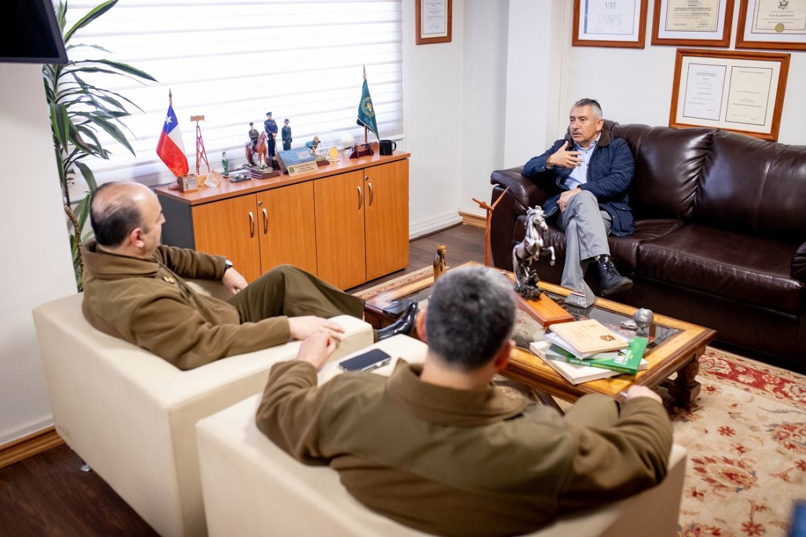 REUNIÓN GENERAL DE CARABINEROS ZONAL BIOBIO web.jpg